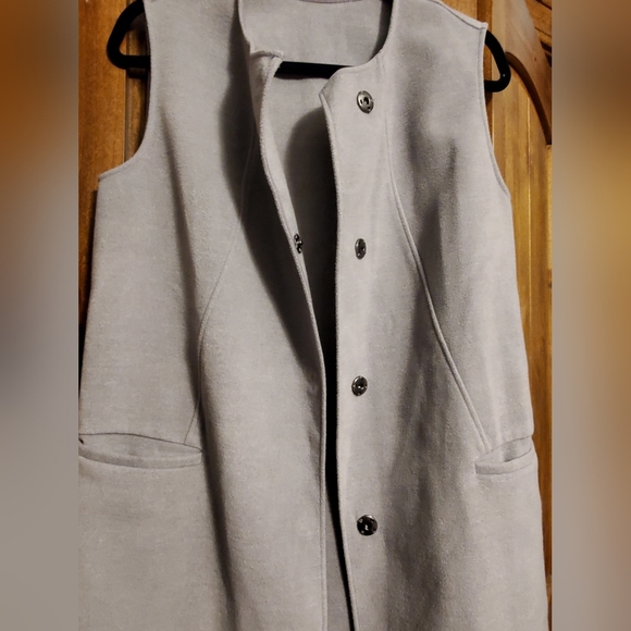 Long Gray Vest, Size S/M - Picture 2 of 5
